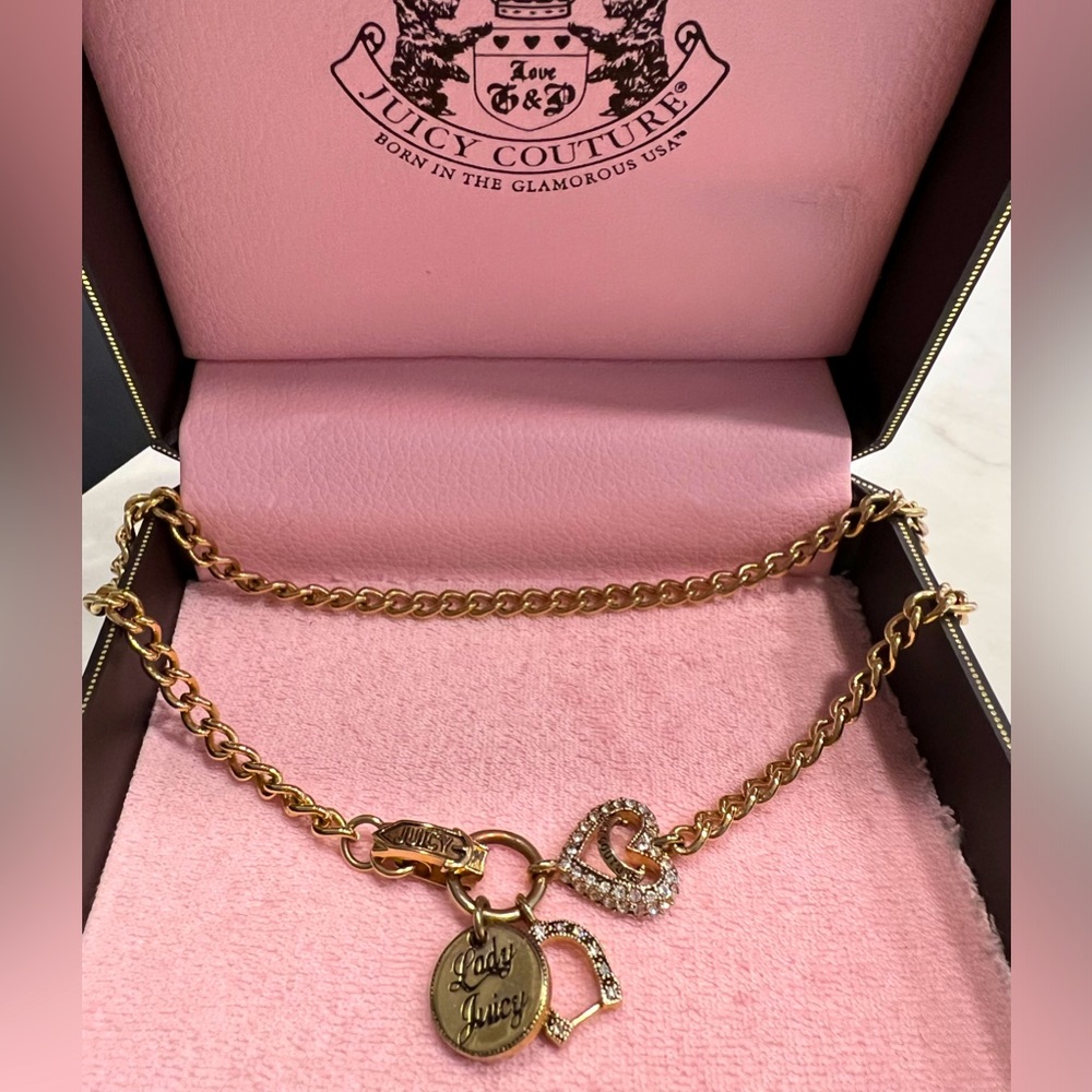 Juicy couture necklace